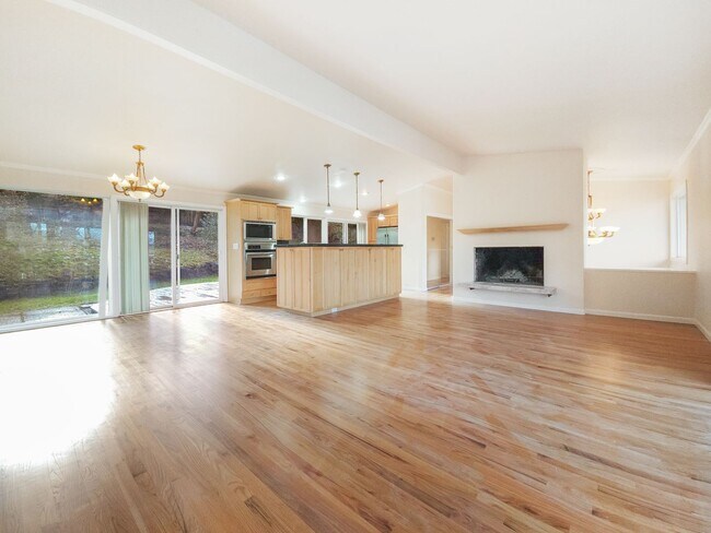 Foto del edificio - 7711 SE 39th St
