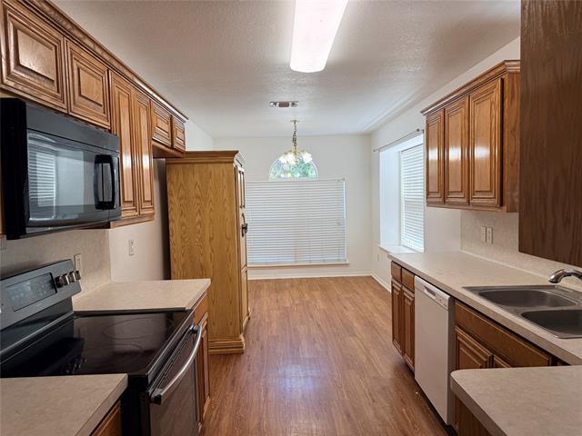 Foto del edificio - 4305 Hayes St