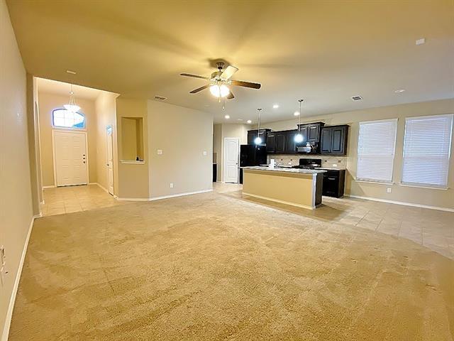 Foto del edificio - 232 Red Fox Ln