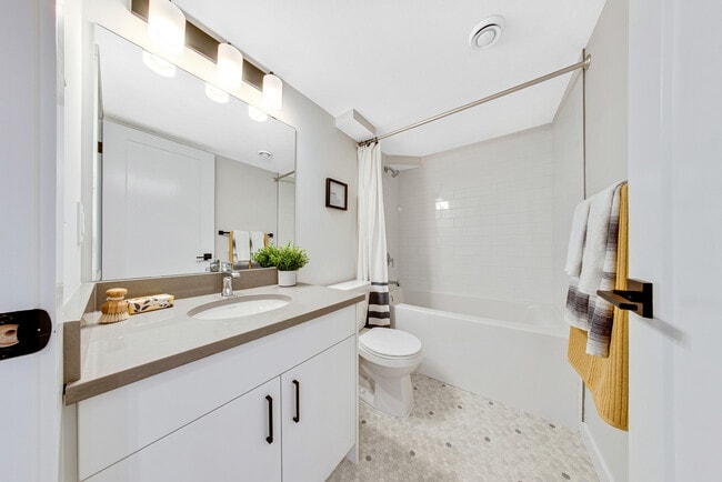 Building Photo - Rosewood