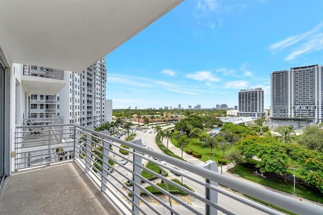 Building Photo - 1830 Radius Dr