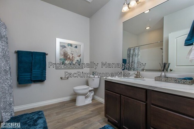 Foto del edificio - 7401 E 4th Ave