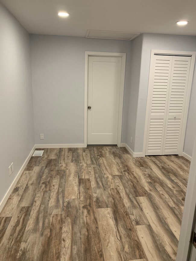 Bedroom - 724 2nd Ave