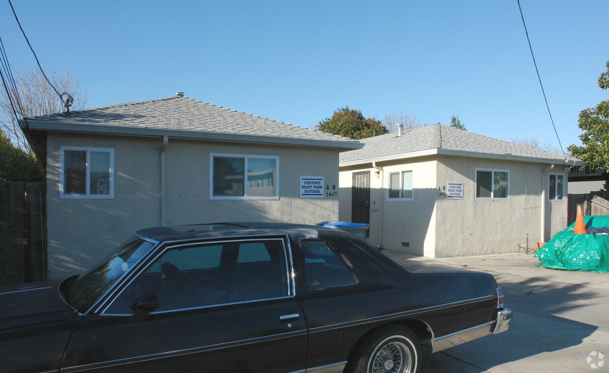 Primary Photo - 1037-1041 N 4th St