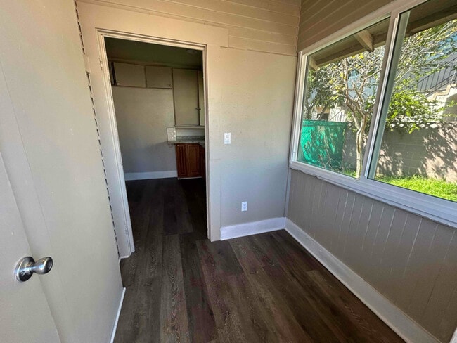 Photo - 411 W Chestnut Ave Apartment