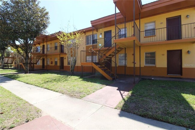 Foto del edificio - 746 McDougall Ct