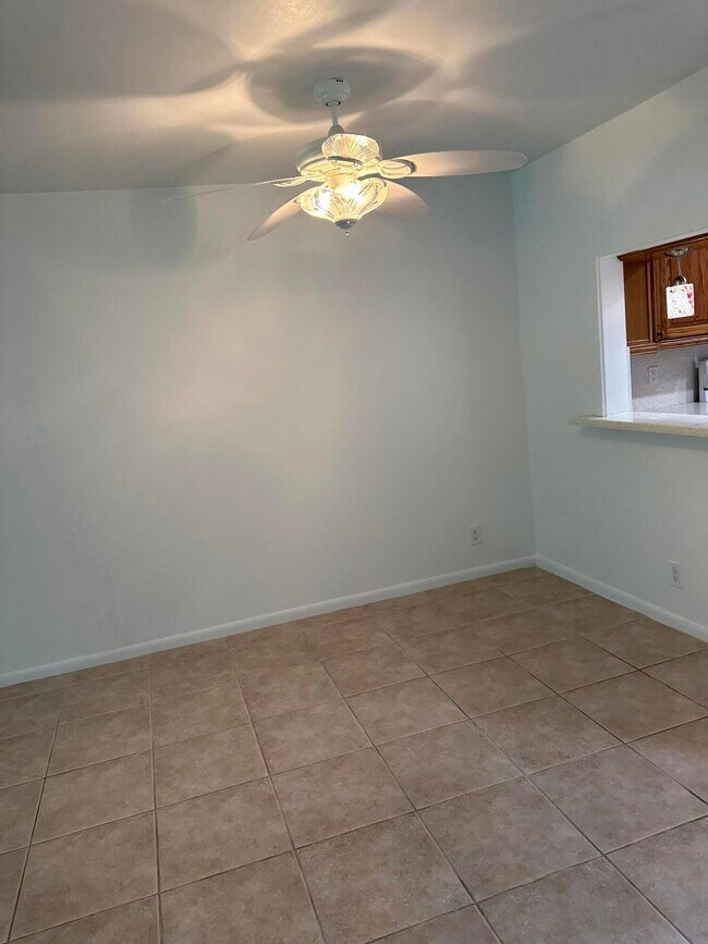 Foto del edificio - 3014 SW 21st Terrace