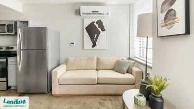 Building Photo - 2308 4th Ave N