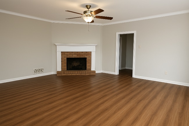 Building Photo - 4419 Silverthorn Dr