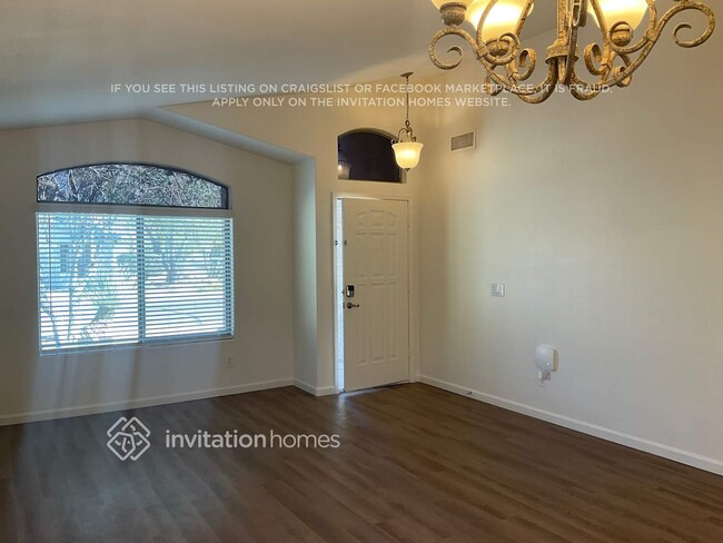 Foto del edificio - 27614 N 24th Ln