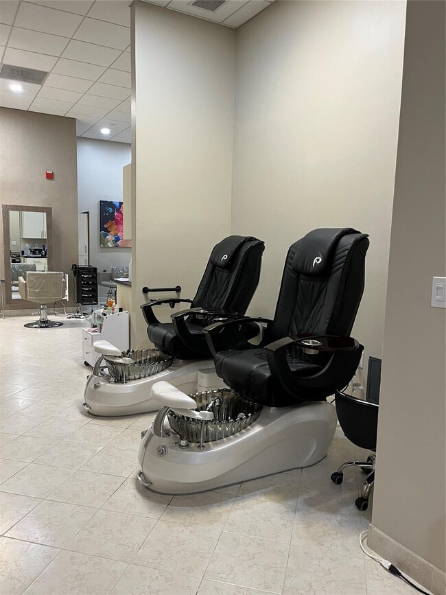 Foto del edificio - 16102 Emerald Estates Dr