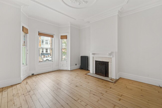 Foto del edificio - 7 Webster Ave