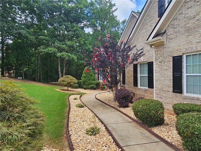 Building Photo - 4808 Rabun Dr