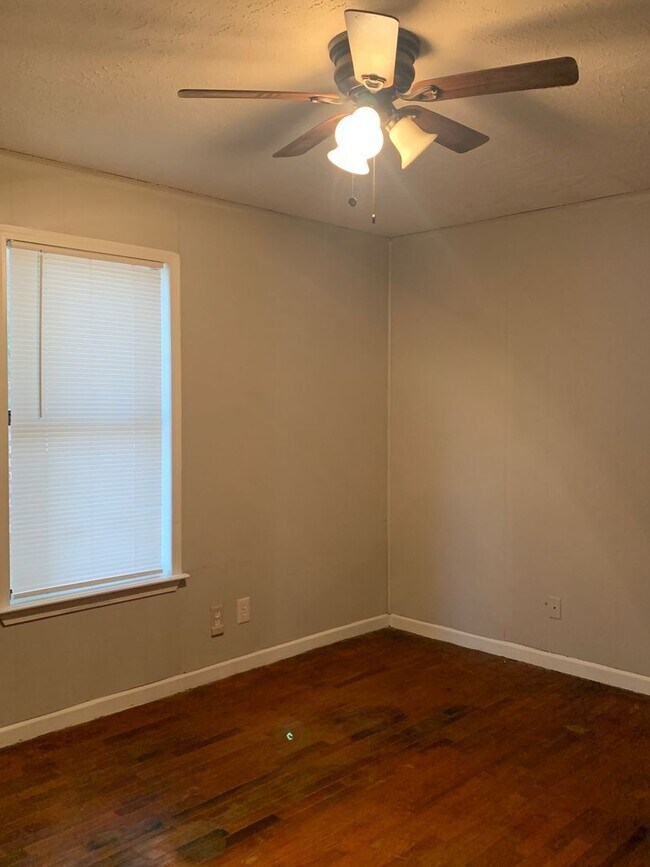 Foto del edificio - 621 N K St