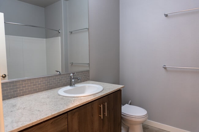 Foto del edificio - 16284 NW Chadwick Way