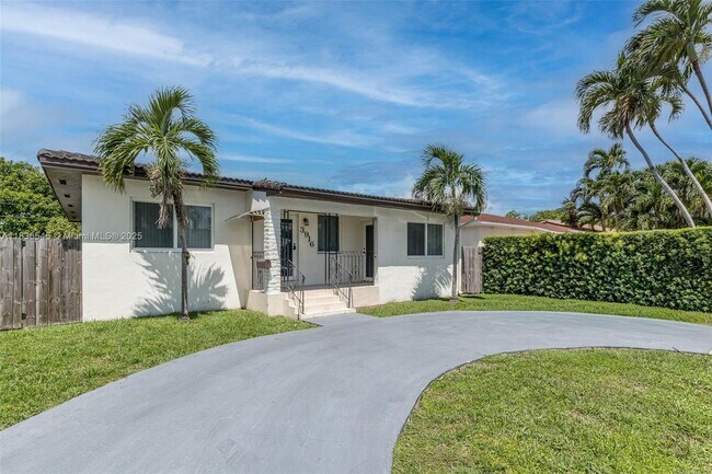 Foto del edificio - 3916 SW 58th Ave