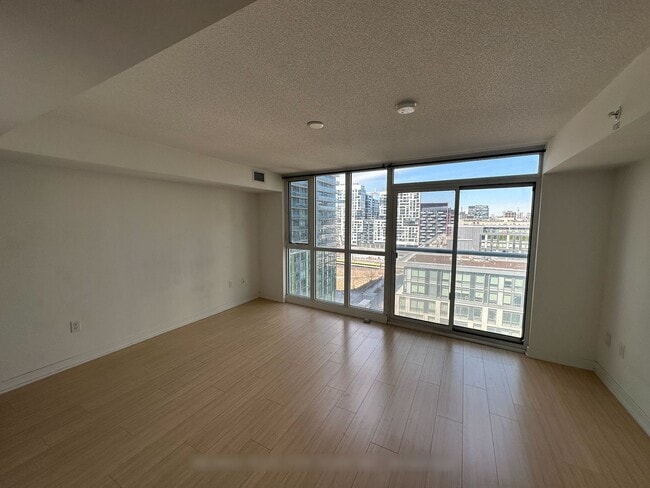 Building Photo - 85-1285 Queens Wharf Rd