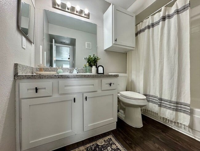 Foto del interior - Creeks Edge Apartments