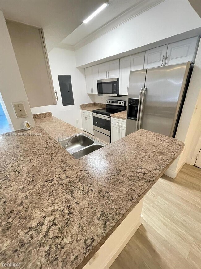 Building Photo - 3 br, 2 bath House - 231 SW 116th Ave # 19102