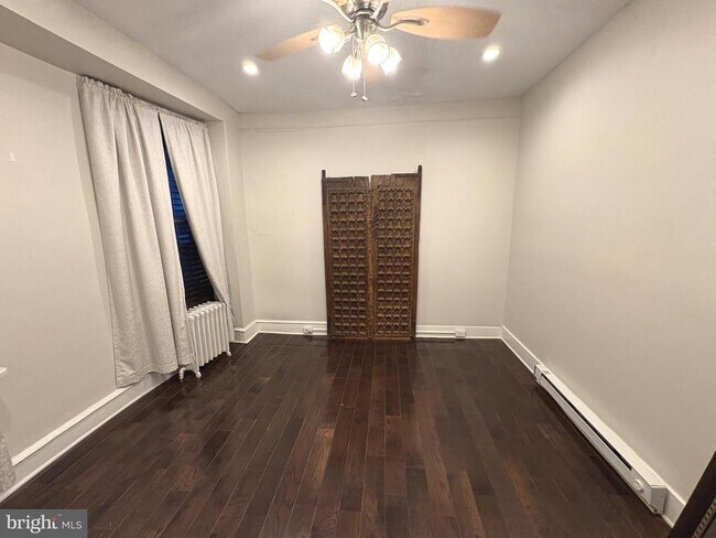 Foto del edificio - 226 S 49th St