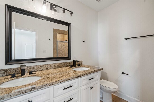 Foto del edificio - 5402 Jonathan Ln