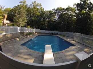 Building Photo - 157 Bridies Path