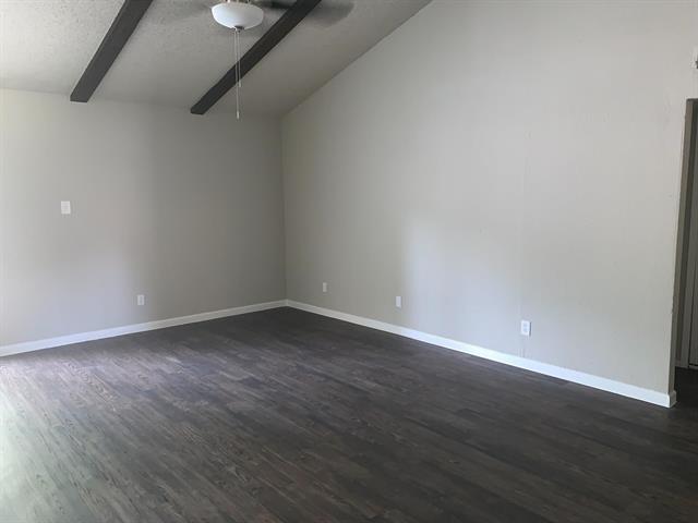 Foto del edificio - 406 E Springdale Ln