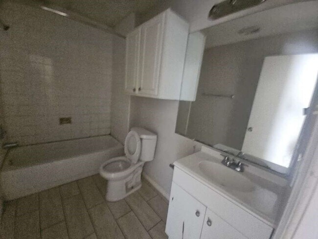 Foto del edificio - 12226 Greensbrook Forest Dr