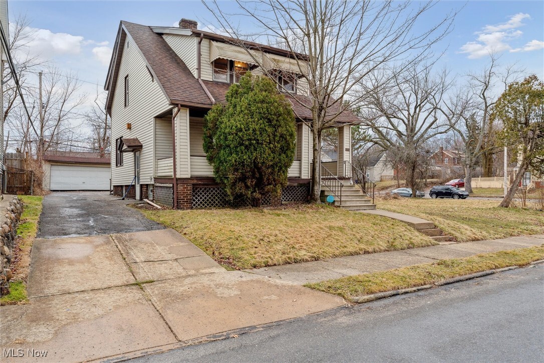 Primary Photo - 4367 E 139th St