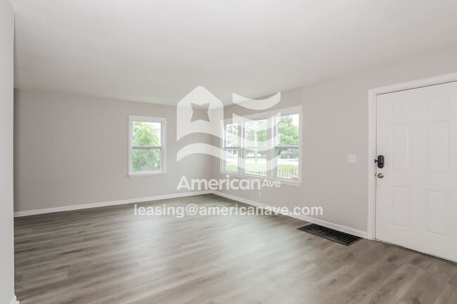 Foto del edificio - 8375 Pippin Rd