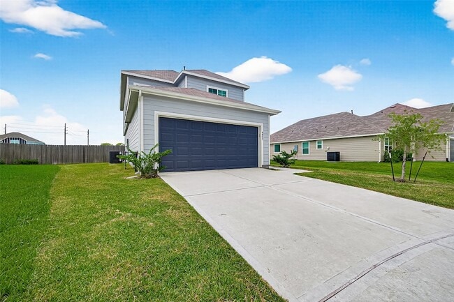 Photo - 4922 Michael Christopher Dr House