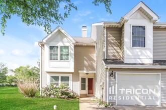 Building Photo - 5200 Plantation Ct Building Photo - 5200 Plantation Ct