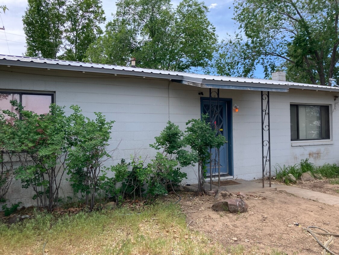 Foto principal - 107 Pine St