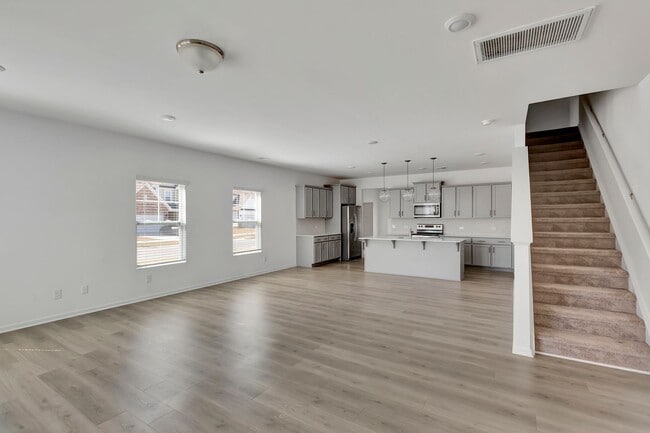Building Photo - Nexton Townhouse