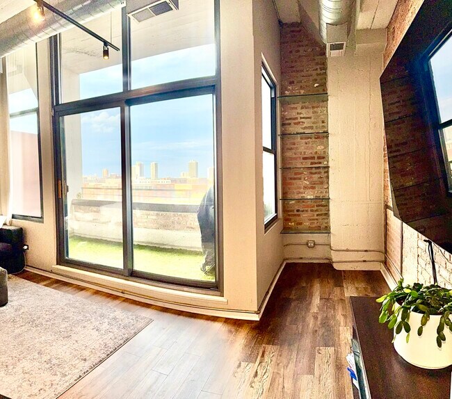Foto del edificio - 900 N Kingsbury St