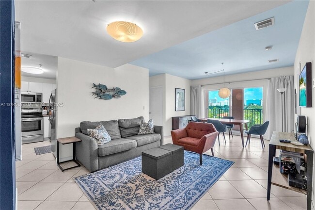 Foto del edificio - 2280 SW 32nd Ave