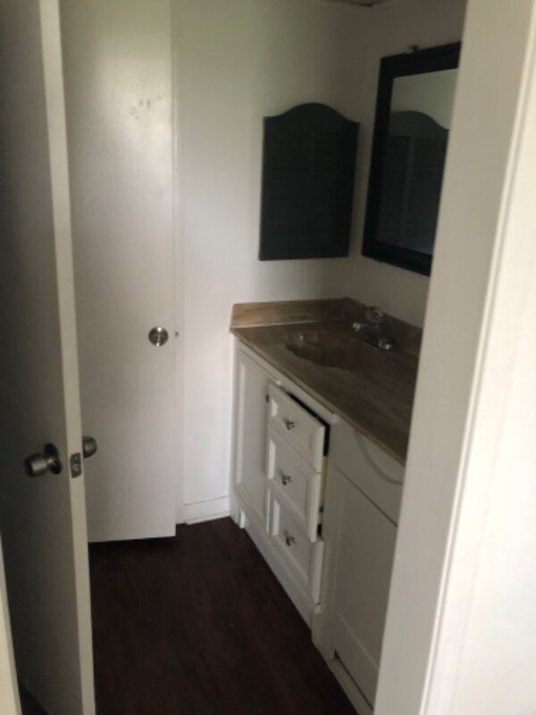 704 Colony Dr, LaPlace, LA 70068 Room for Rent in LaPlace, LA