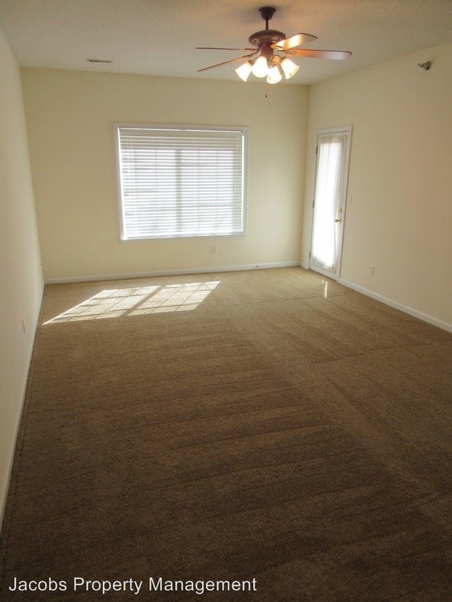 Building Photo - 1115 Kennesaw Ridge Rd