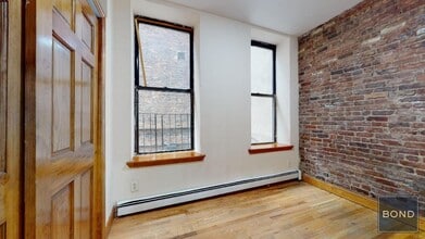 Building Photo - 814 Tenth Avenue