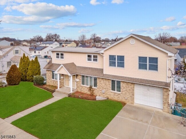 Foto del edificio - 190 Martin Ave