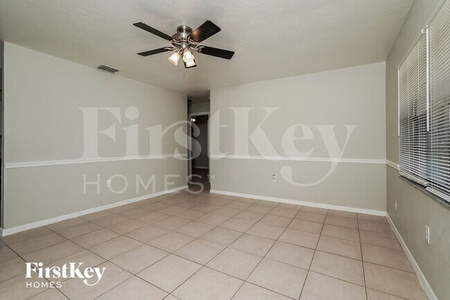 Foto del edificio - 4311 5th St W