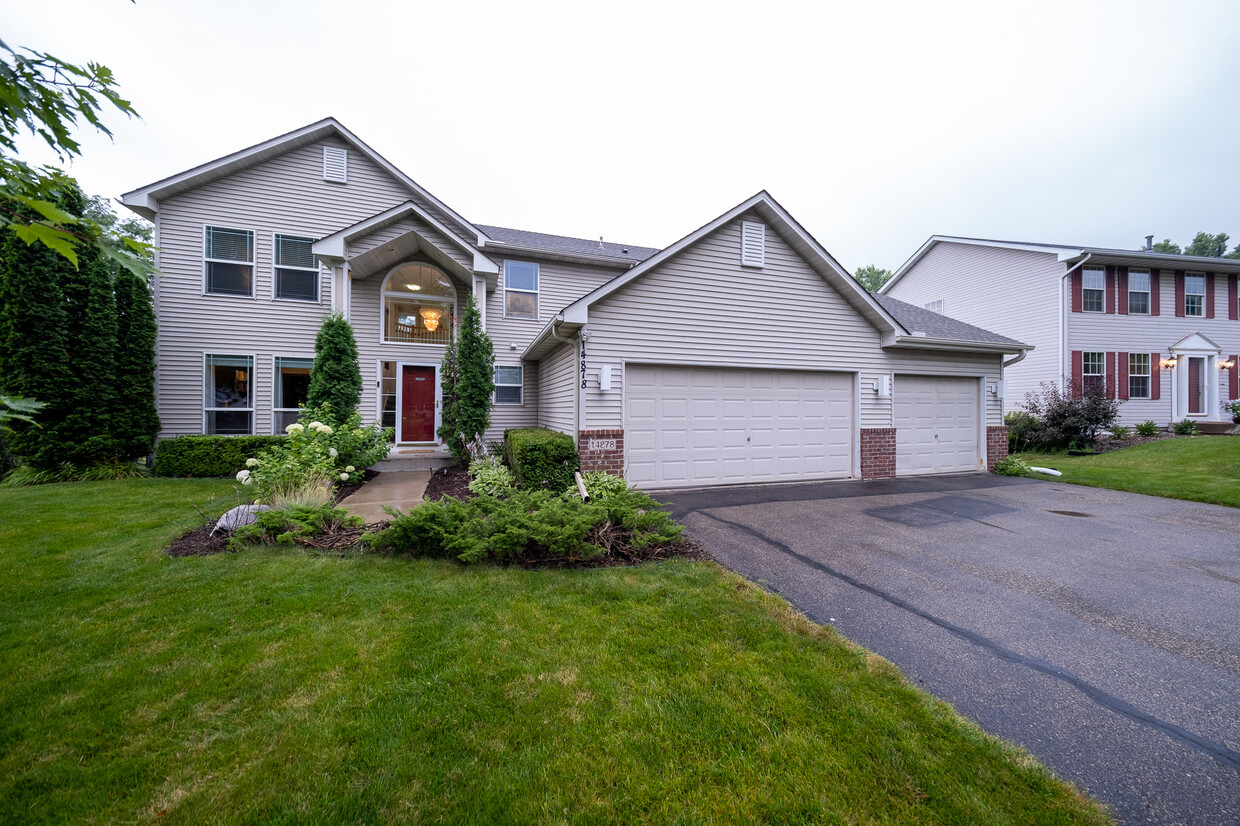 Foto principal - 14878 Overlook Dr