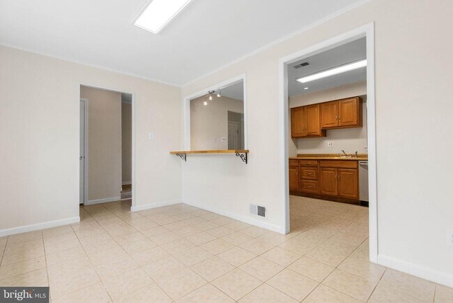 Foto del edificio - 303 Kidwelly Ct