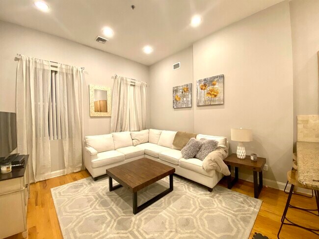Foto del edificio - 522 Hudson St
