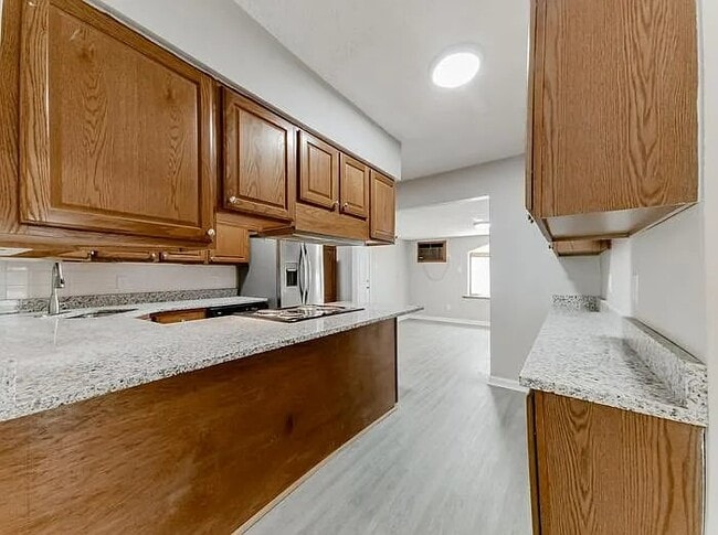 Building Photo - 9522 Trefore Ave