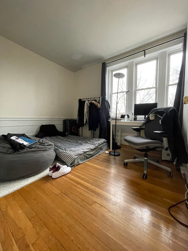 Foto del edificio - 1426 Commonwealth Ave