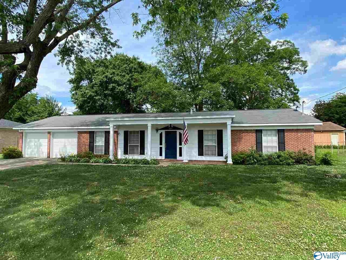 Foto principal - 11005 Jean Rd SE