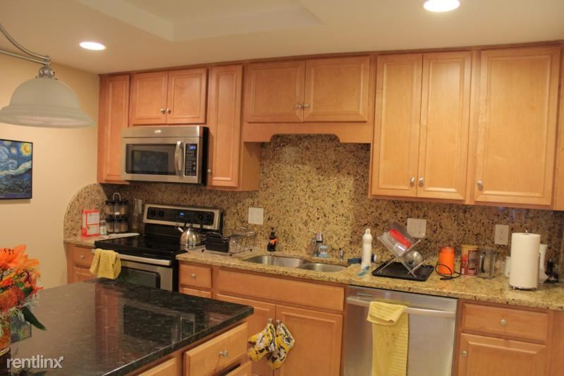 Primary Photo - 124 Sutherland Rd