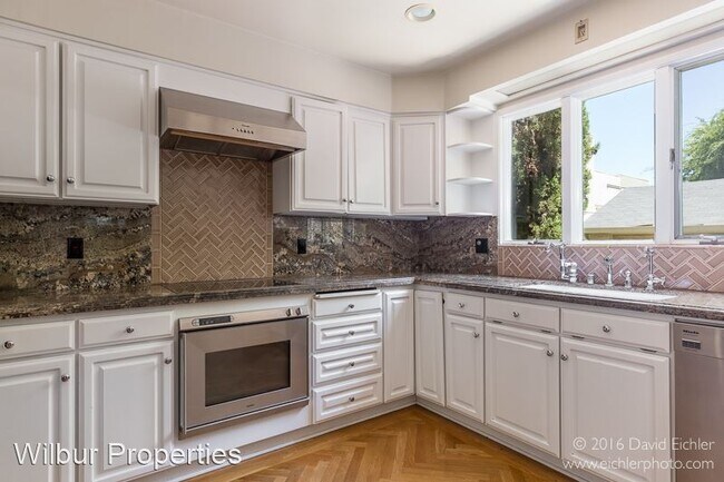 Building Photo - 4 br, 2 bath House - 443 Kipling Street - 443