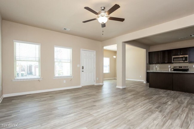 Building Photo - 171 Southwind Ln